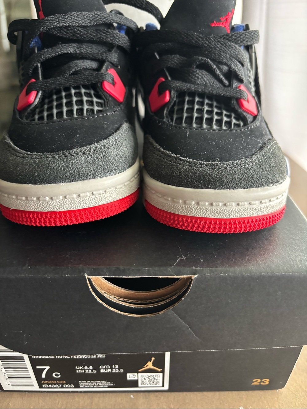 Nike Air Jordan Kids' Black and Red Low-Top Sneakers